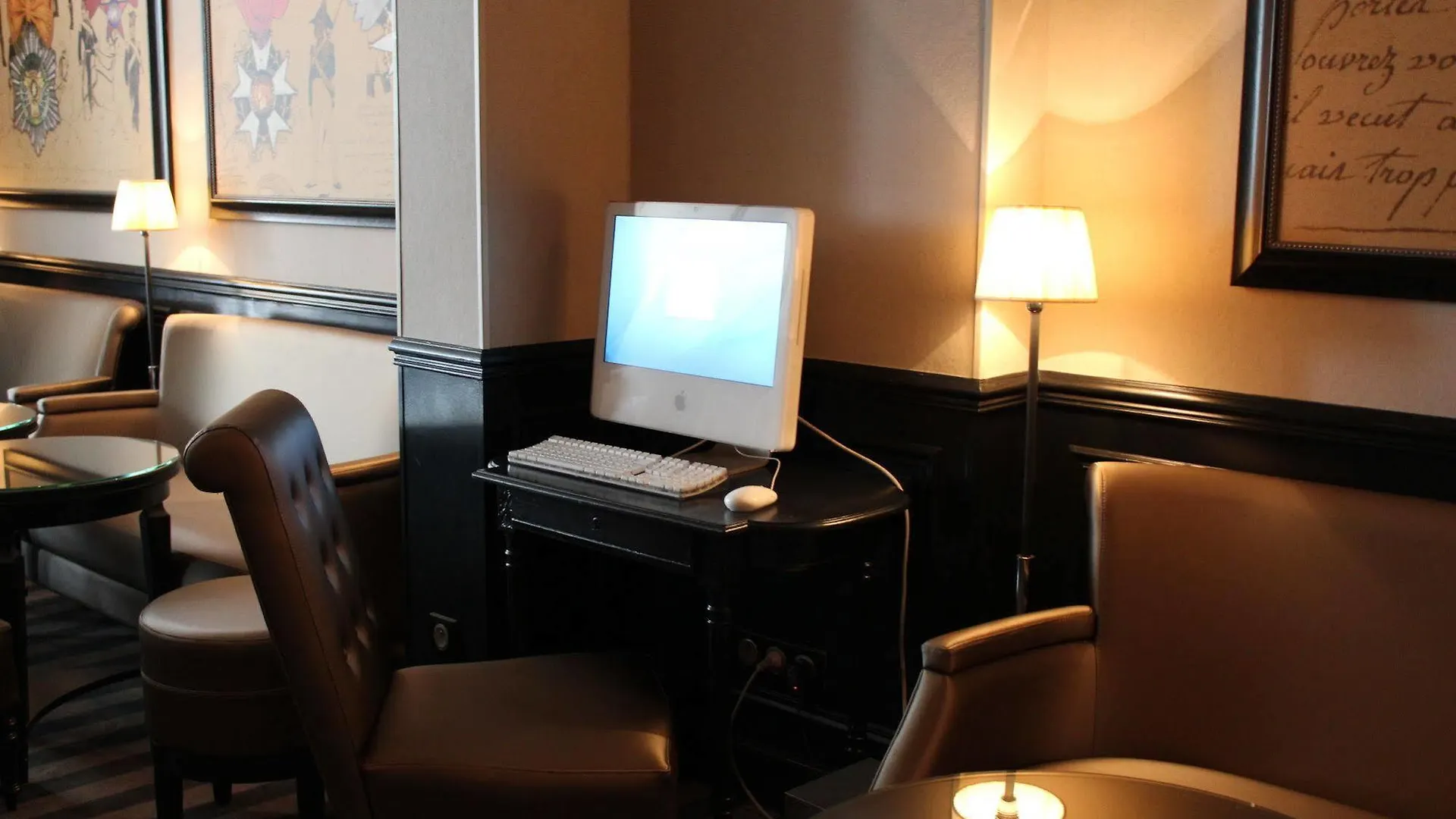 Hotel Saint Cyr Etoile